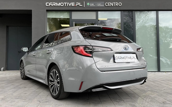 Toyota Corolla cena 99999 przebieg: 76500, rok produkcji 2021 z Wasilków małe 326